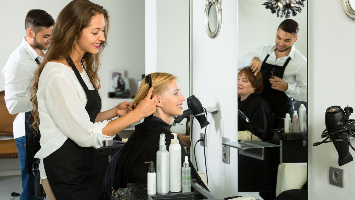 Top 10 Mistakes to Avoid in Your Beauty Salon Business Plan