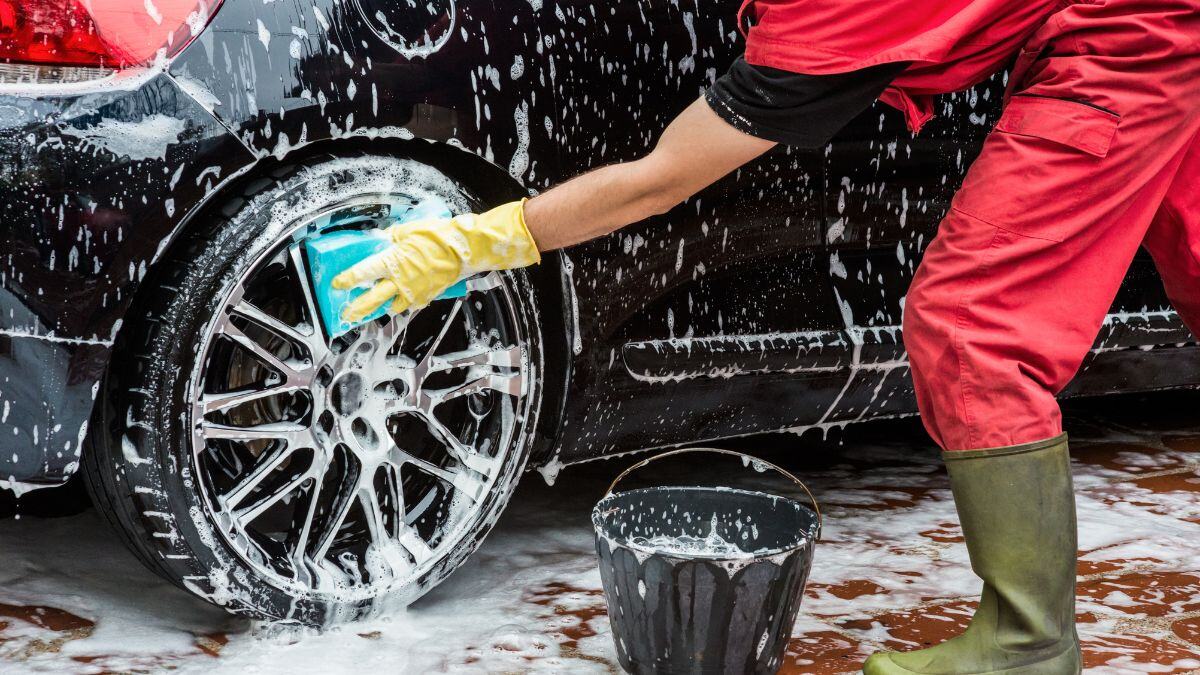 Pricing Your Car Wash Services: Balancing Value and Profit